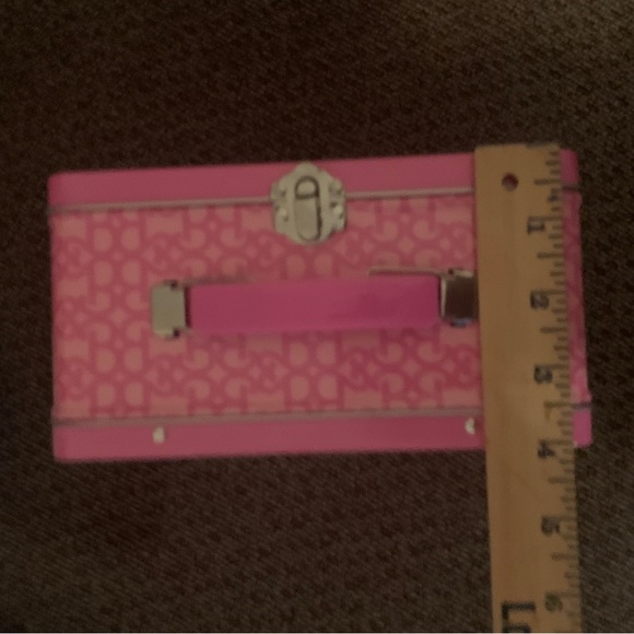 NIB Barbie x Alamo Drafthouse Exclusive Metal Lunchbox & Thermos Set - Picture 9 of 12